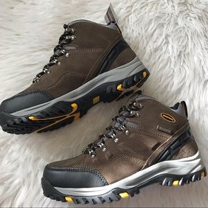 Skechers Relaxed Fit Waterproof Memory Foam Boots Nwt